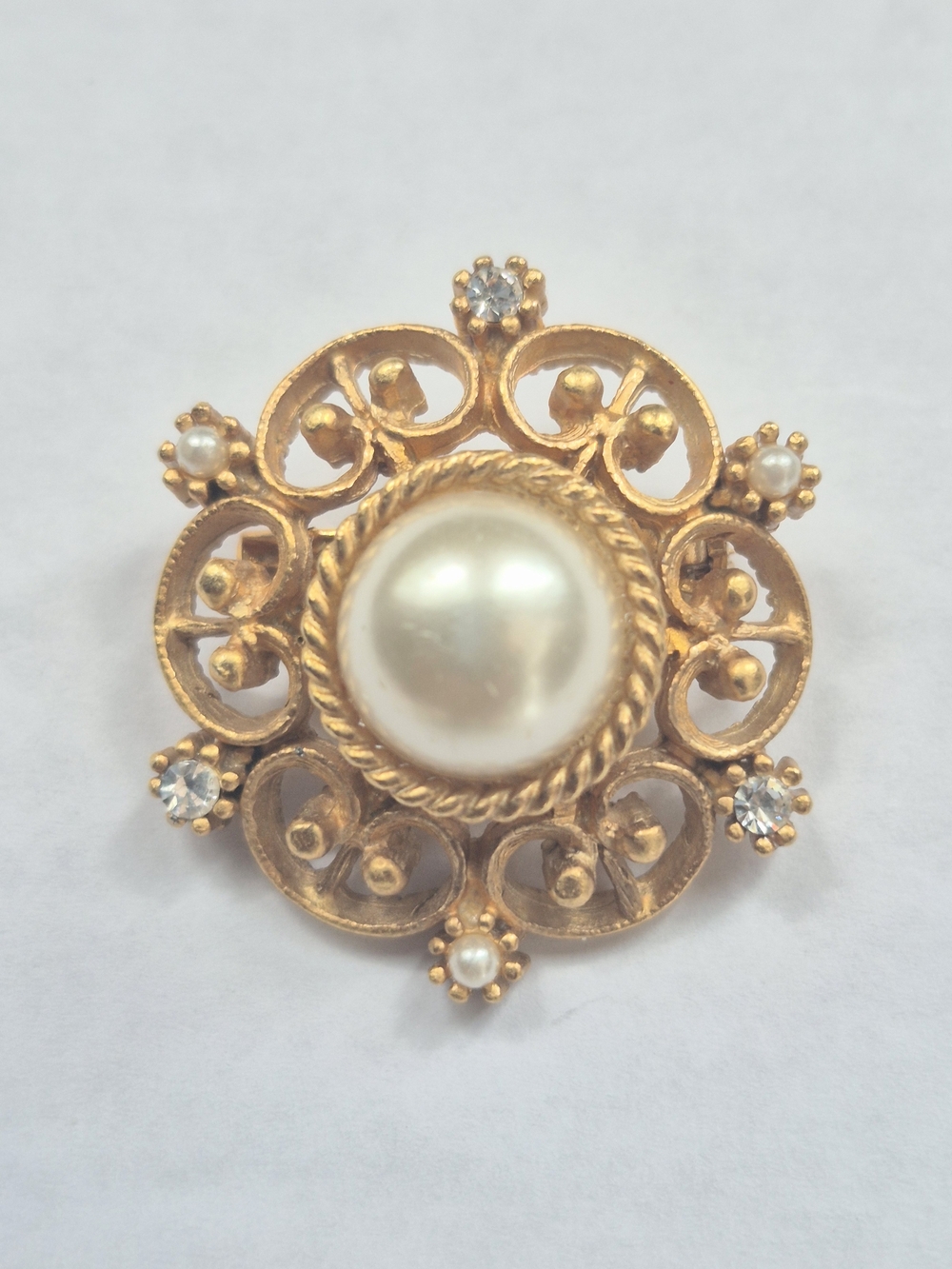 Vintage filigree faux pearl brooch Scatter Pin
